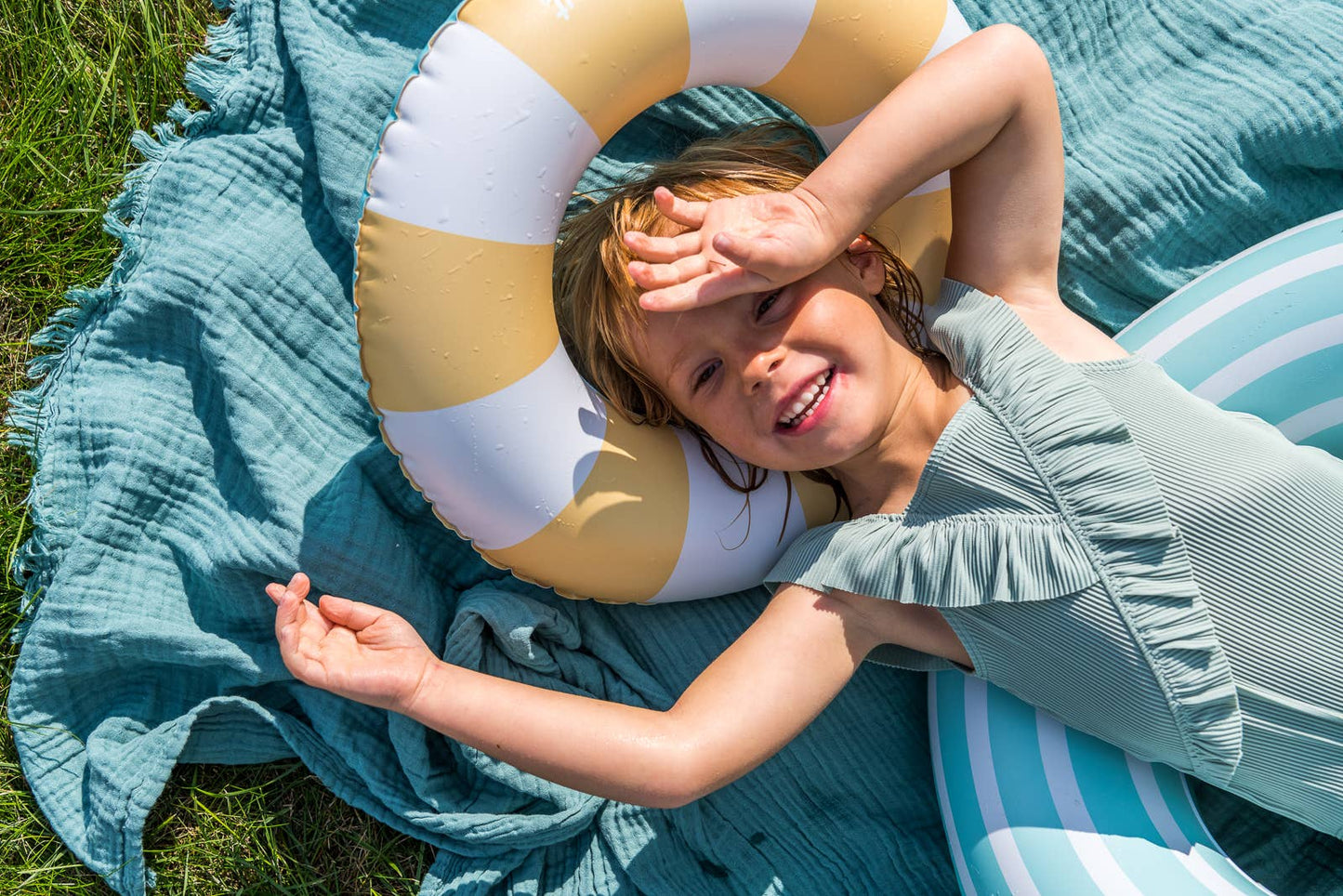 Swim Rings Medium - Banana Blue