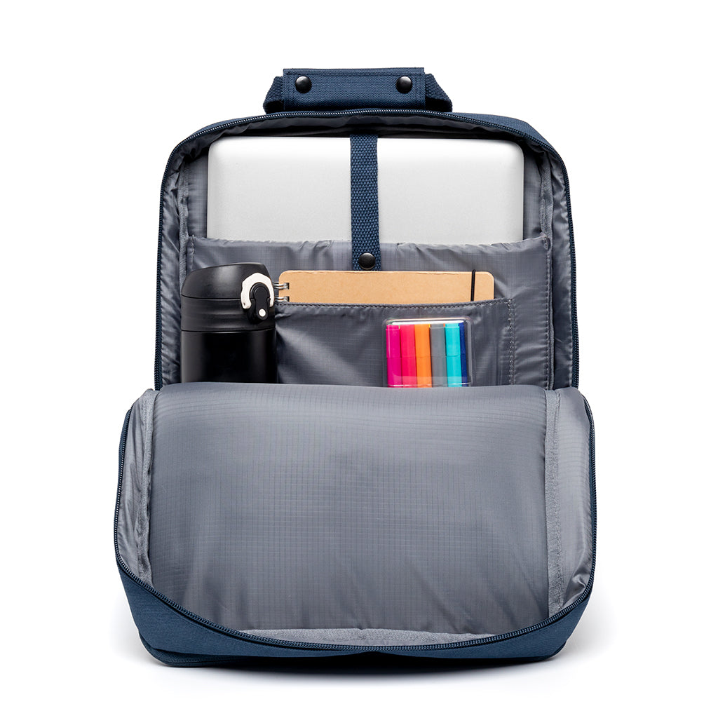Daily Smart 13" Navy