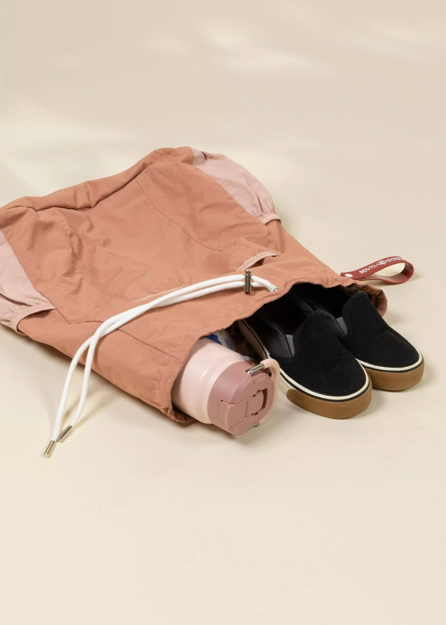 Washable Nylon Gym Bag - Blushfield