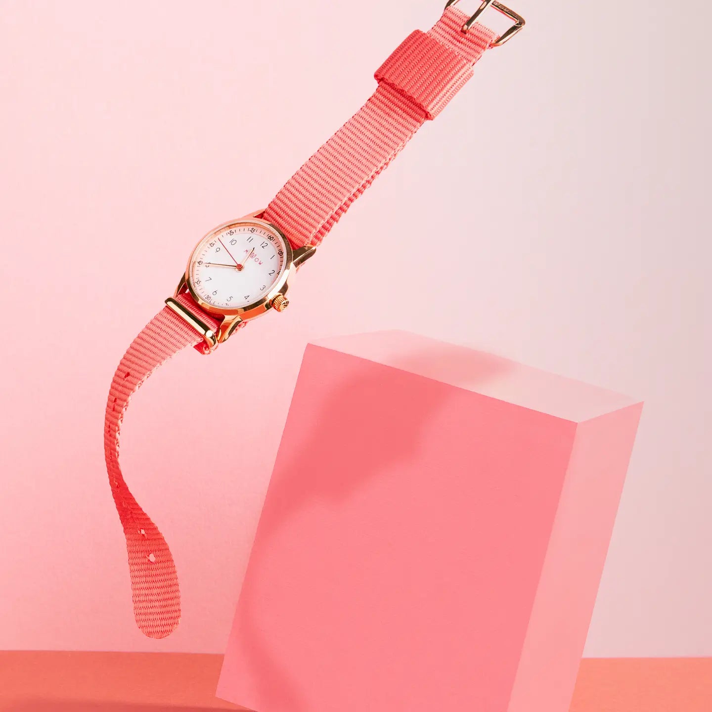 Millow Classic Watch - Peachy